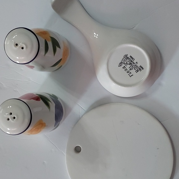 Flora di Roma 4pc.Range Set Earthenware,Handpainted Floral,EUC. - Picture 2 of 8